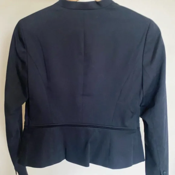 Ann Taylor NWT SKIRT SUIT SET - Sleek Black Blazer & Skirt - Picture 5 of 10